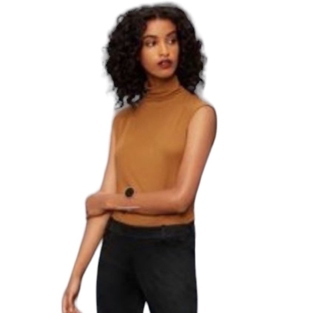 Babaton sleeveless mock neck ribbed top in dark mustard size S good condition